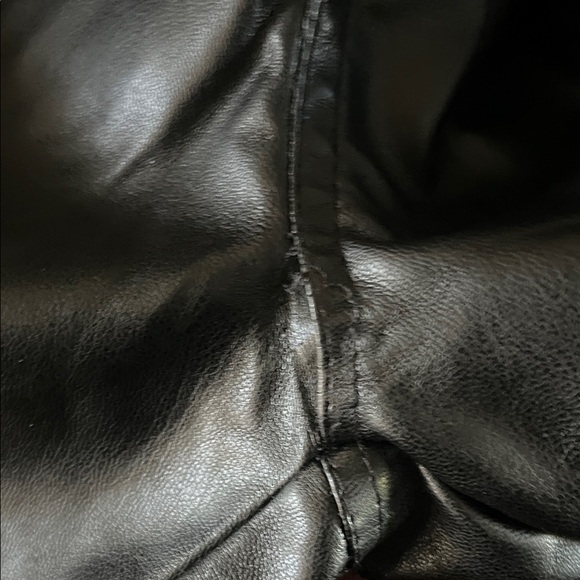 NWT Wet Seal Leather Trousers Pants Leggings Black Small - Picture 4 of 4